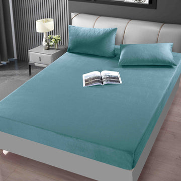 Husa de Pat din Catifea - Set 3 Piese | Calitate Premium si Confort Exceptional | COD 0898-J